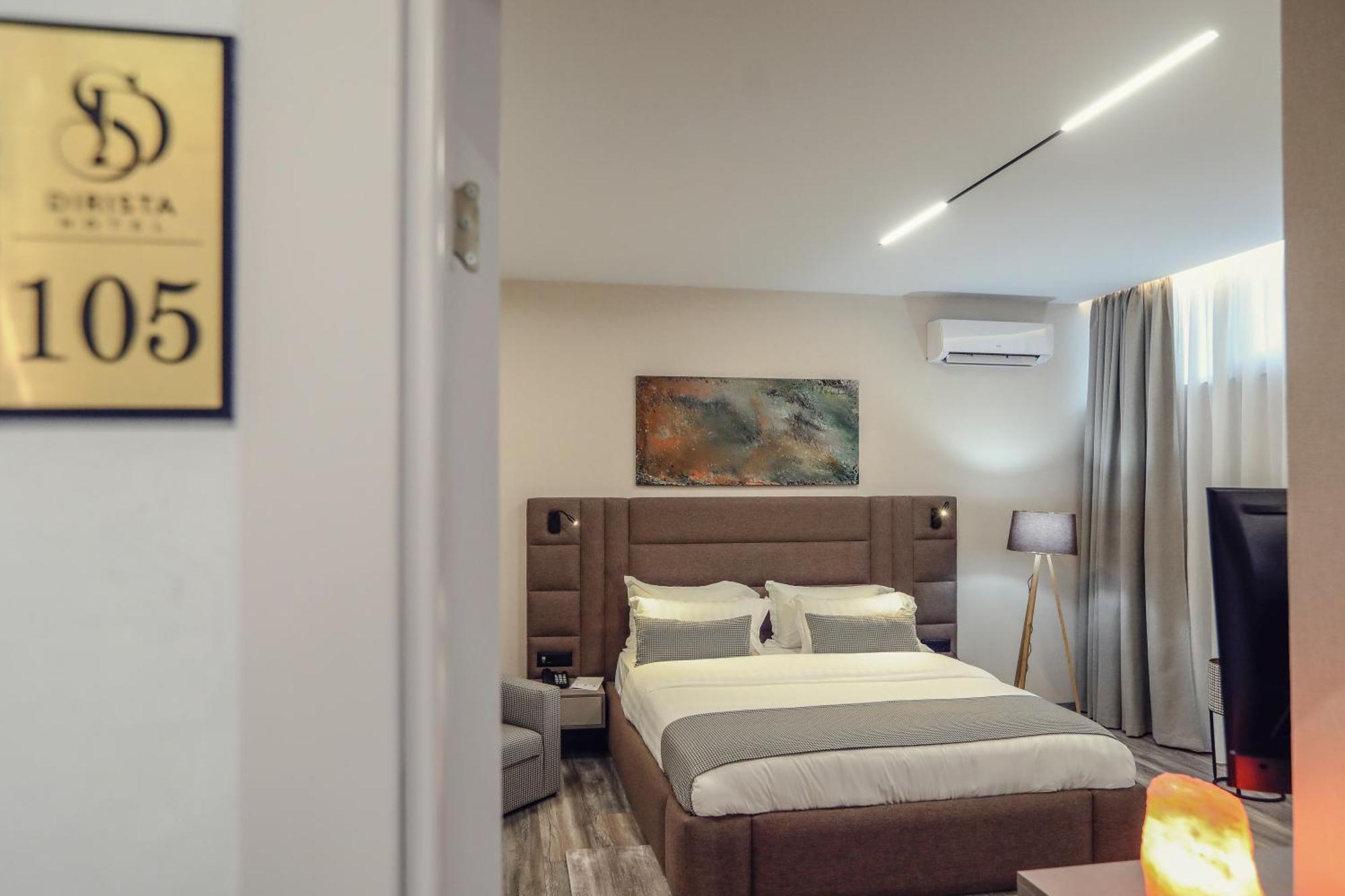 Hotel Dirista Shkodër Dış mekan fotoğraf