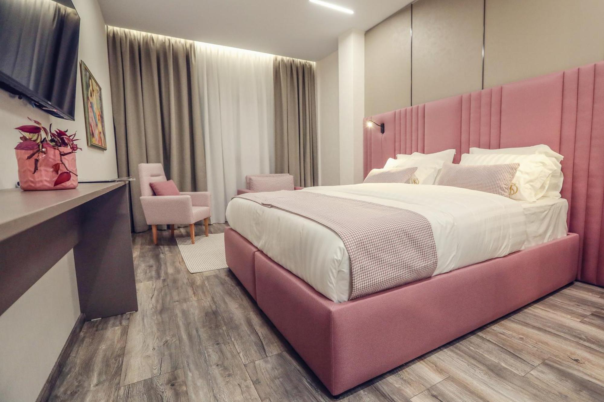 Hotel Dirista Shkodër Dış mekan fotoğraf