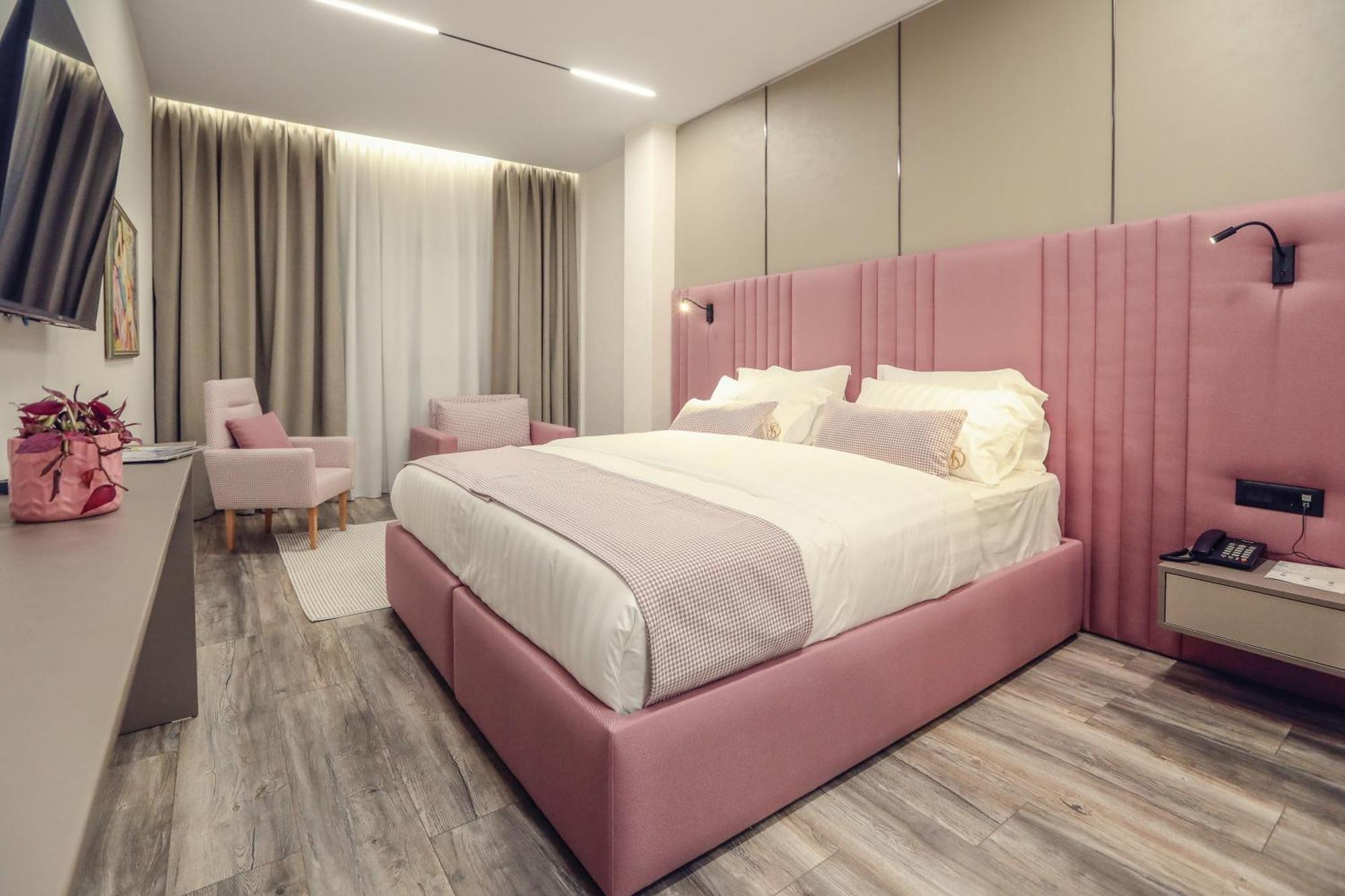 Hotel Dirista Shkodër Dış mekan fotoğraf