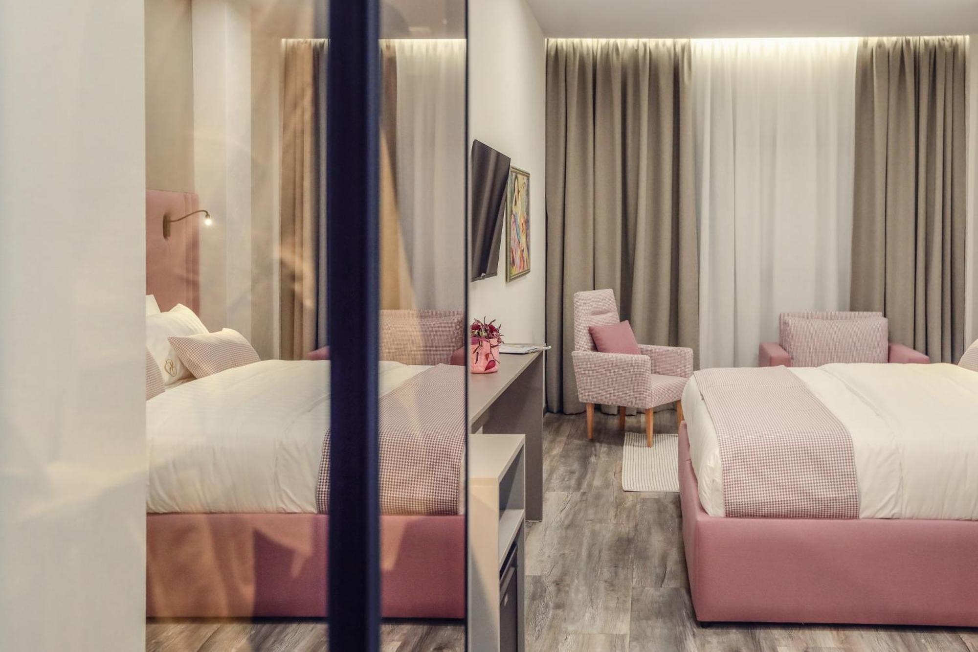 Hotel Dirista Shkodër Dış mekan fotoğraf