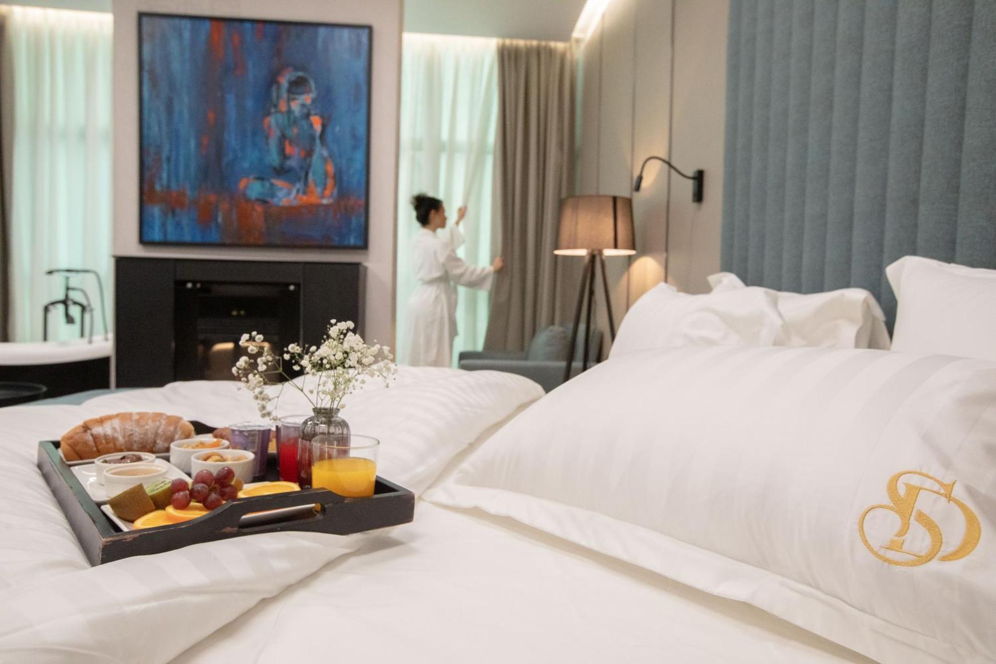 Hotel Dirista Shkodër Dış mekan fotoğraf